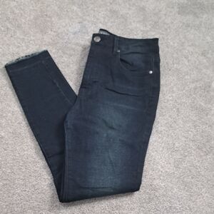 NWT Harper Frayed-hem Skinny Jeans